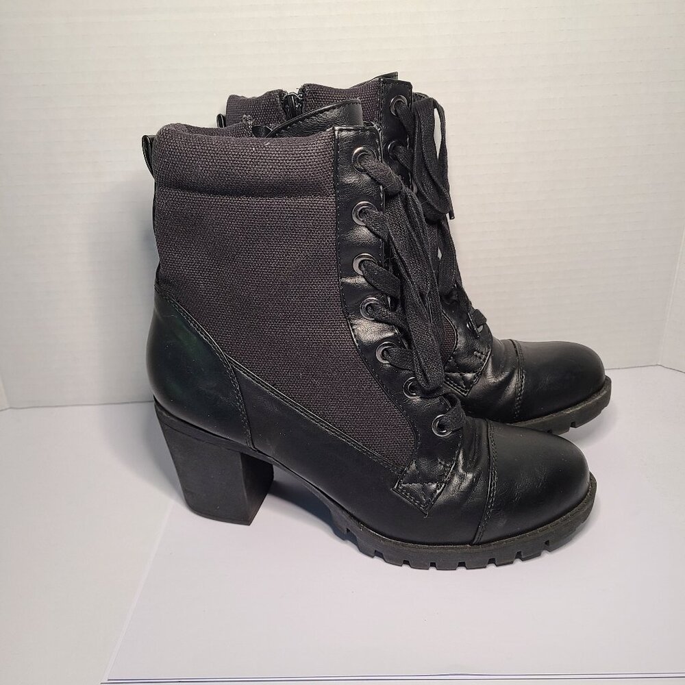 XOXO Chunky Goth Ankle Boots Women's Size 7 Black